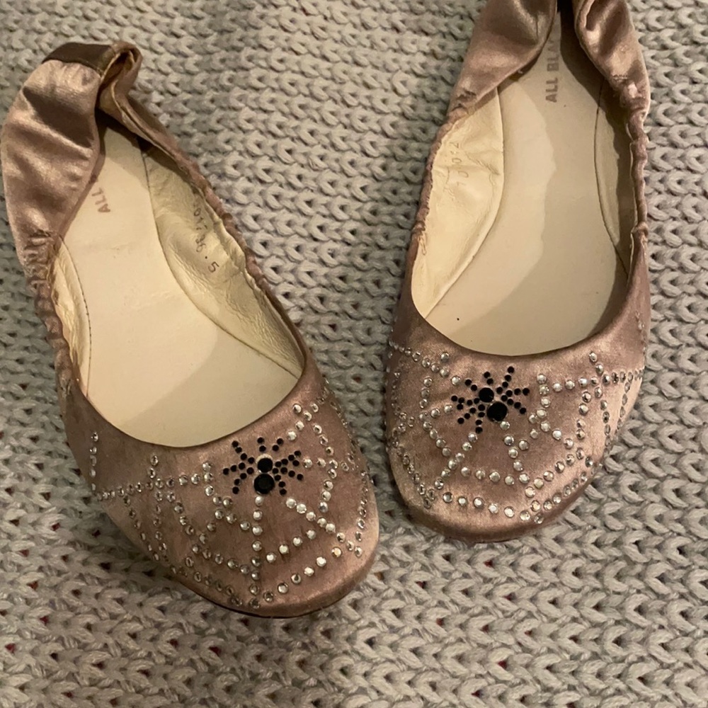 Cool spiderweb shoes